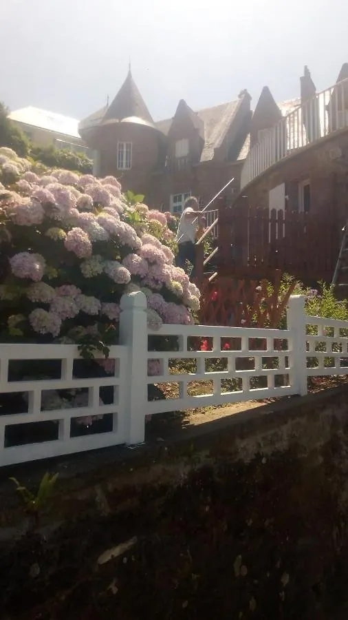 Holiday home Trestraou - Cote De Granit Rose - Vue Mer - Avec Terrasse ! Perros-Guirec